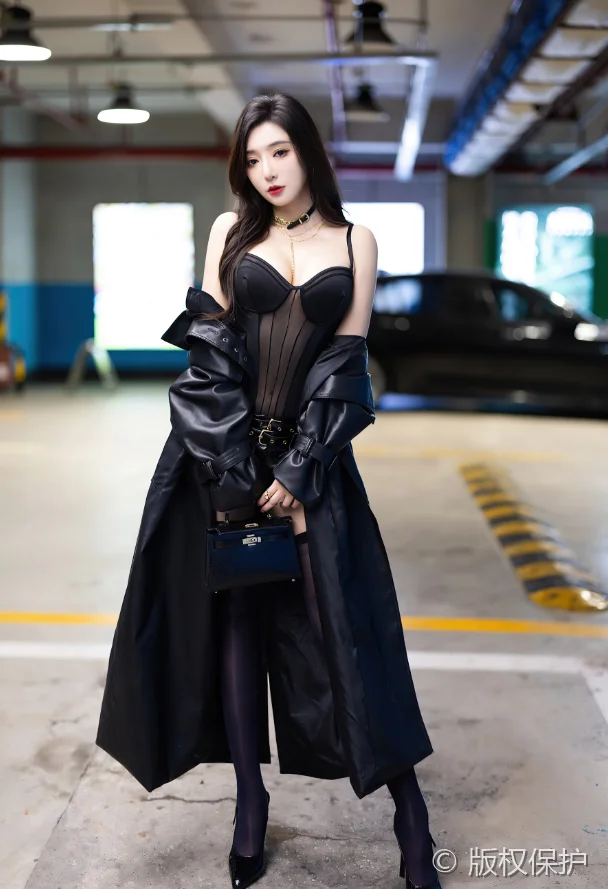 王馨瑶yanni个人随拍cos写真第1张