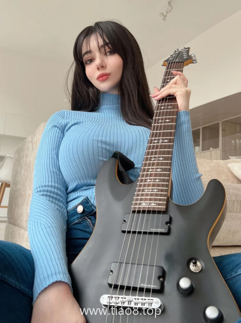 Alina Becker吉他妹妹cos写真第3张