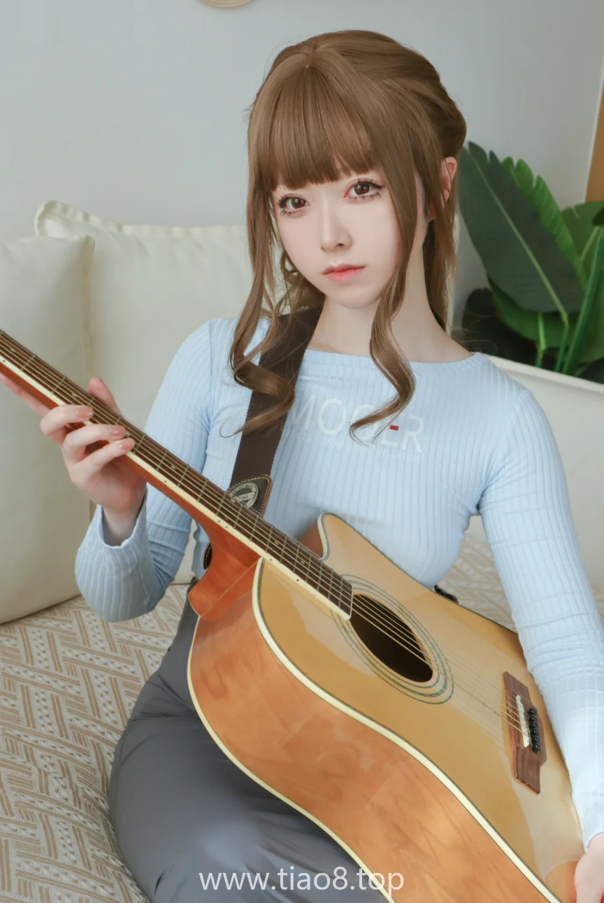 Asagiriai的吉他妹妹cos写真第2张 Asagiriai的吉他妹妹cos写真第2张