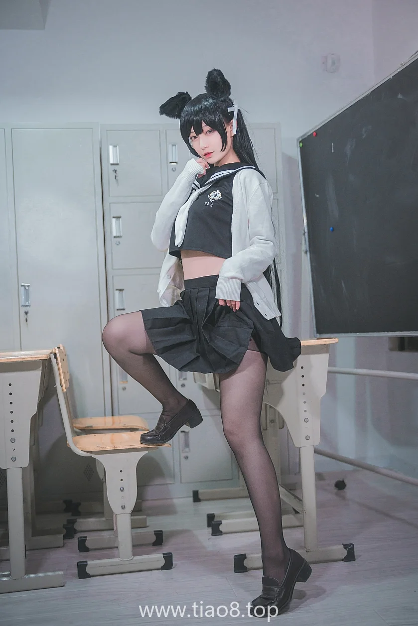 铁板烧鬼舞的爱宕JKcos写真第2张 铁板烧鬼舞的爱宕JKcos写真第2张