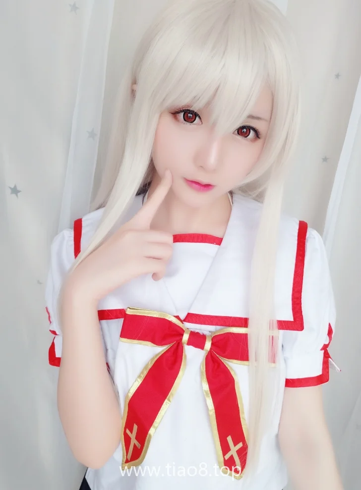 星之迟迟的伊莉雅同人cos写真第3张 星之迟迟的伊莉雅同人cos写真第3张