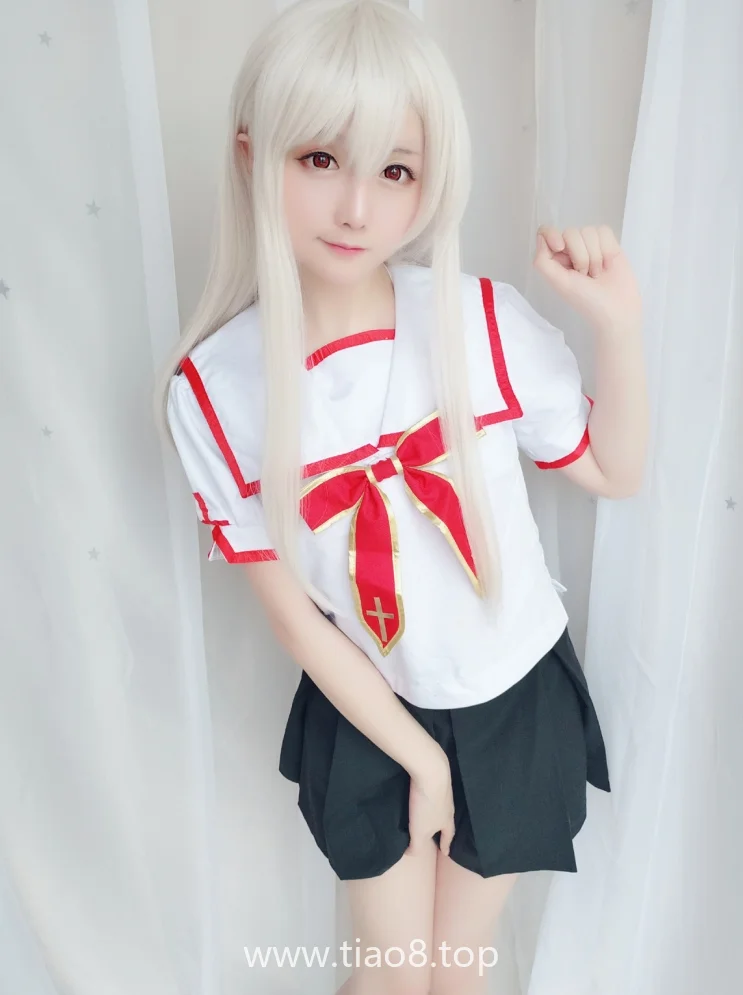星之迟迟的伊莉雅同人cos写真第2张 星之迟迟的伊莉雅同人cos写真第2张