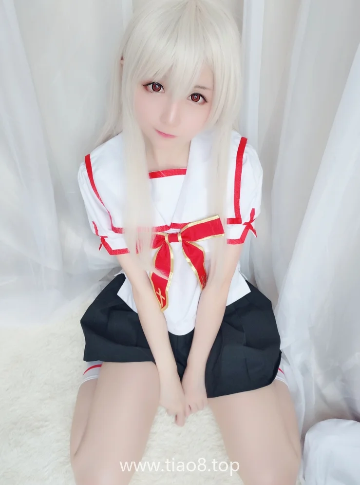星之迟迟的伊莉雅同人cos写真第1张 星之迟迟的伊莉雅同人cos写真第1张