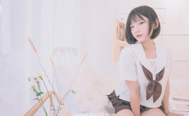 20张图拍Birthday Seifuku,Messie Huang这组照片层次给得很足